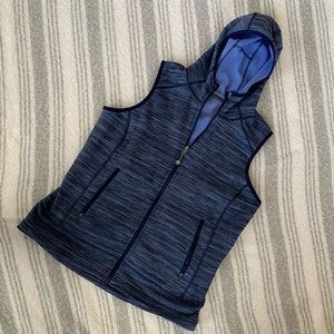 Ladies LL Bean Activewear Hooded Vest